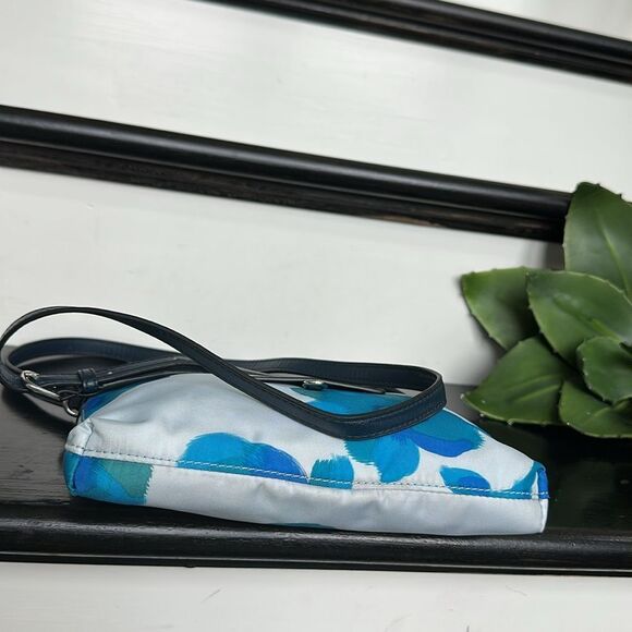 Marc by Marc Jacobs Floral Crossbody Purse Watercolor Print Nylon handbag Bag - Picture 7 of 11